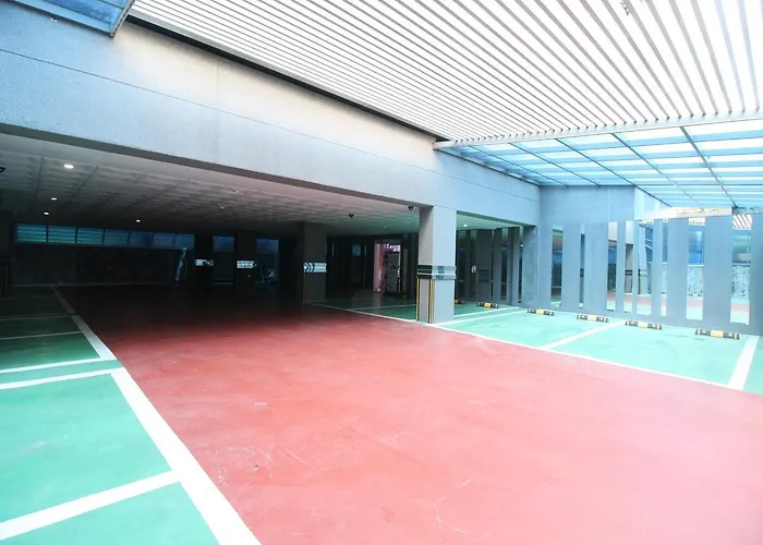 V Hotel